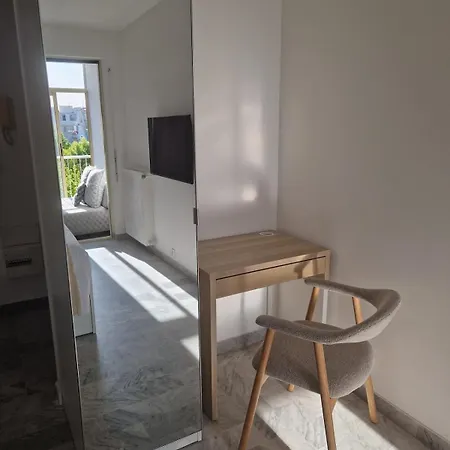 Apartment, Beach, Petanque, And Croisette Cannes